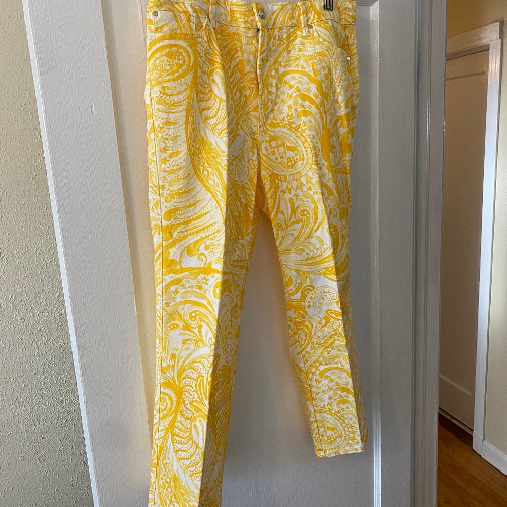 Denim pants by Chios